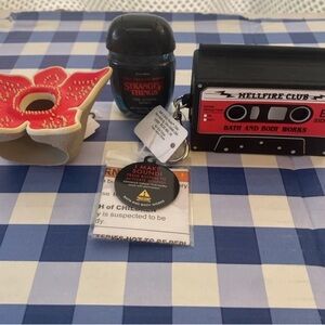 Bath & Body works Stranger things Pocketbac holders X2